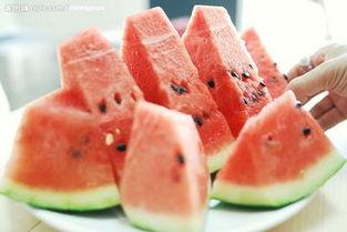 吃瓜半夜拉稀,揭秘夏季饮食健康陷阱