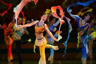 武汉舞蹈老师吃瓜,一场网络狂欢背后的真相